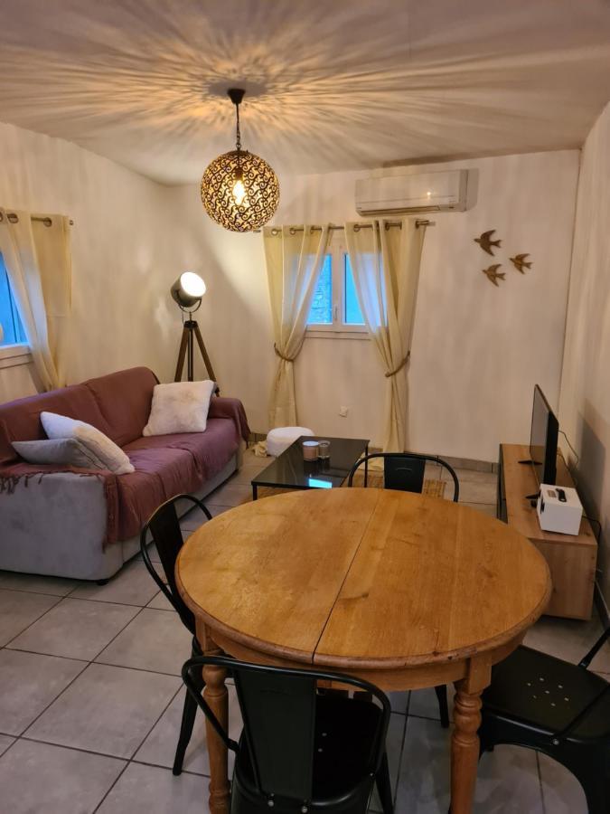 Villa la parenthèse à Entrevennes Extérieur photo