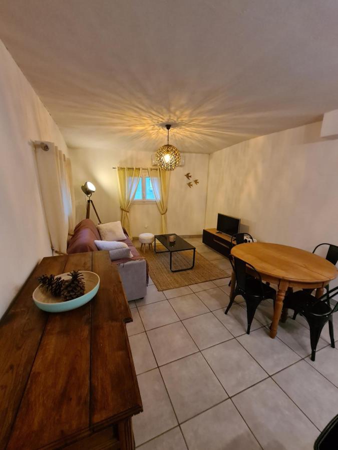 Villa la parenthèse à Entrevennes Extérieur photo