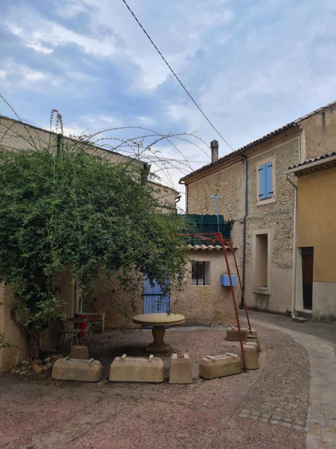 Villa la parenthèse à Entrevennes Extérieur photo